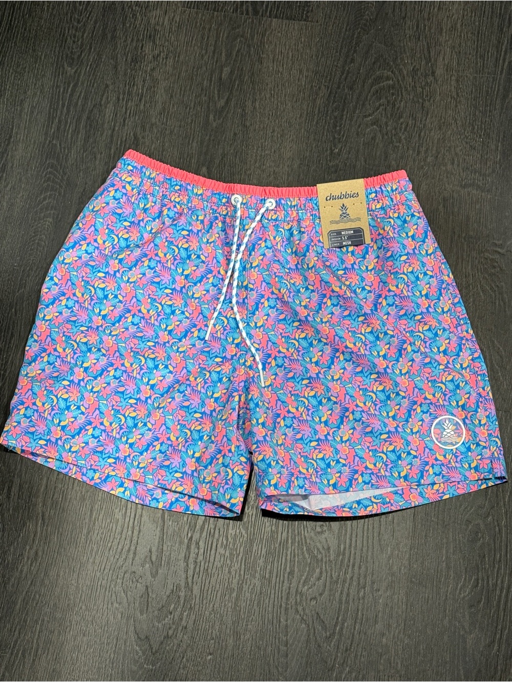 chubbies Men’s Tropical Floral Swim Trunks - Pink & Blue